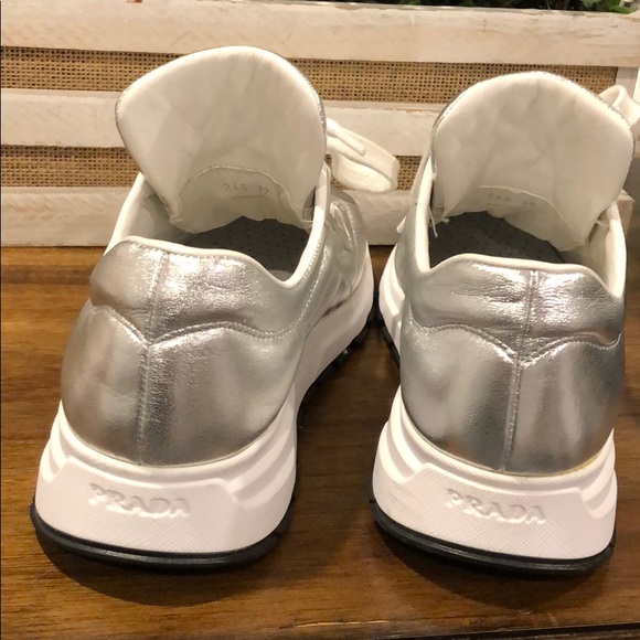 New PRADA Metallic Nylon Lace-Up Trainer Sneakers - Picture 3 of 4